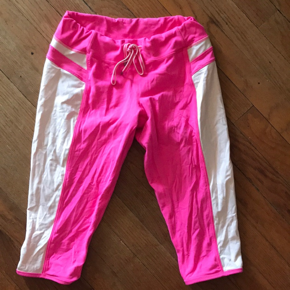 lululemon athletica cropped workout pant